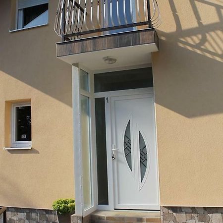 Apartman/Kuca Za Odmor Aleksandra Karlovac Exterior photo